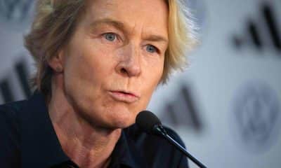 Bundestrainerin Voss-Tecklenburg bleibt im Amt