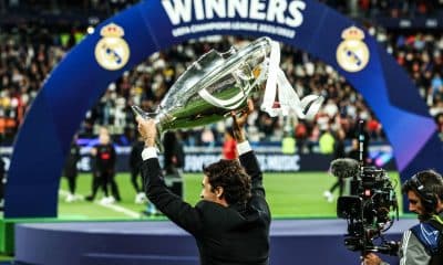 FC Schalke 04 News: Wird Ra&uacute;l neuer Cheftrainer? Star antwortet