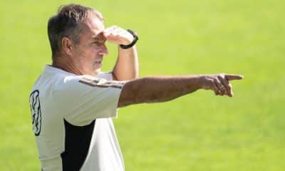 Wird Hansi Flick Bar&ccedil;a-Coach?