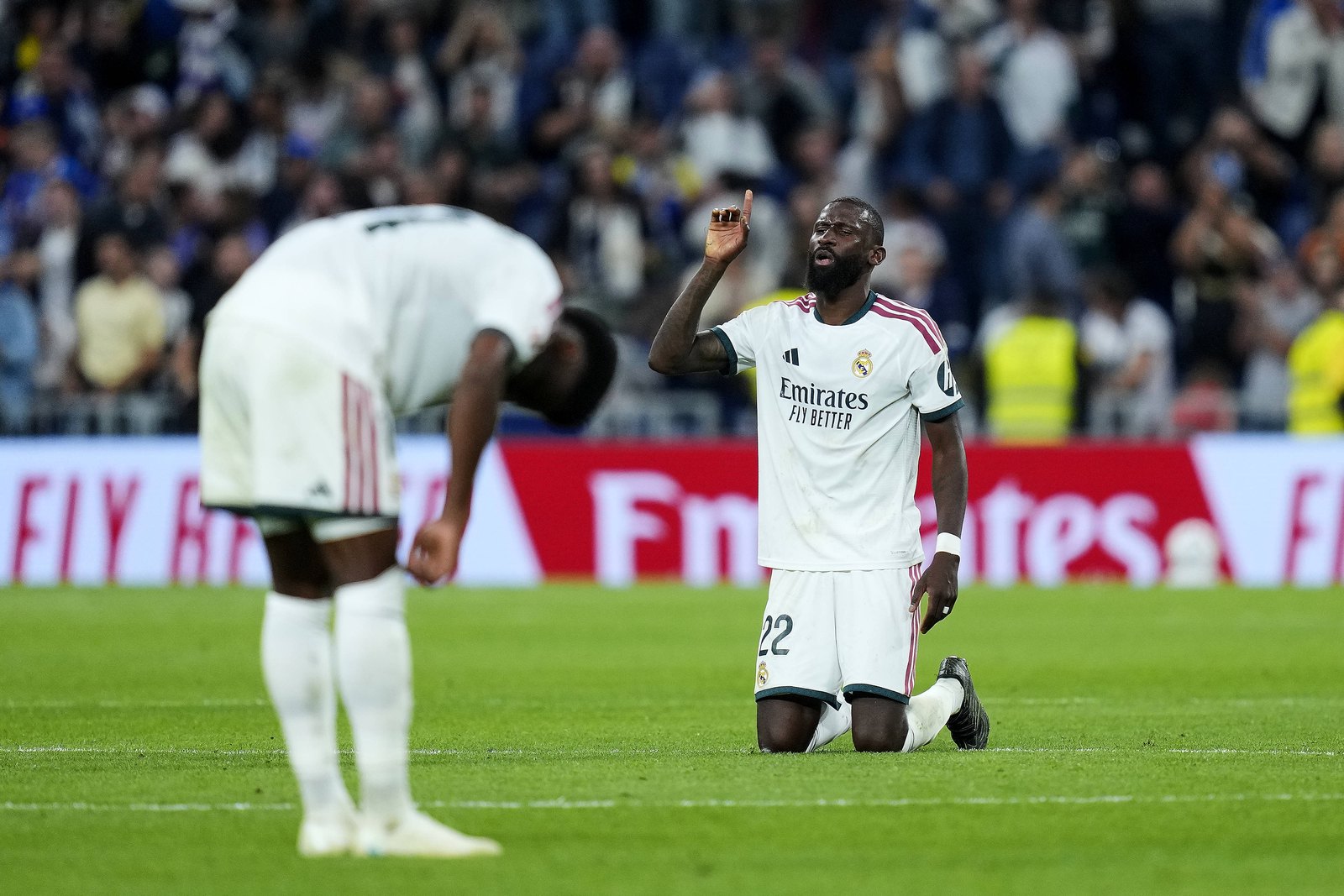 Diese Fu&szlig;ball-Stars sind Muslime von Geburt an. Und diese konvertierten zum Islam